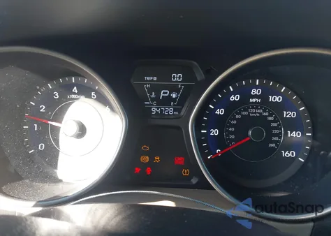 2014 Hyundai Elantra Se z USA, uszkodzony, nr VIN 5NPDH4AEXEH530370